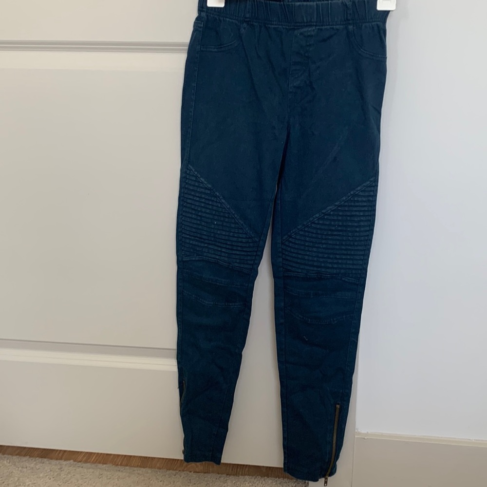 Size small navy Moto leggings